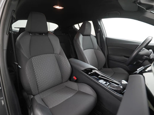 Toyota C-HR - Afbeelding 25 van 30