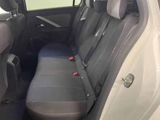 Opel Astra - Afbeelding 9 van 14