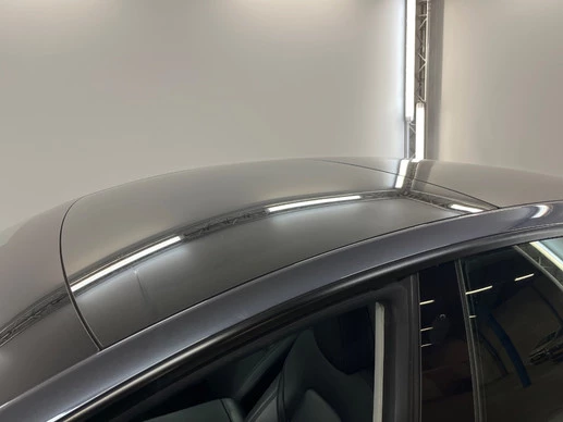 Tesla Model 3 - Afbeelding 12 van 16