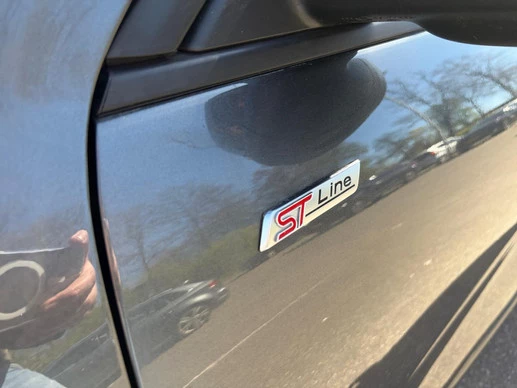 Ford Kuga - Afbeelding 10 van 30