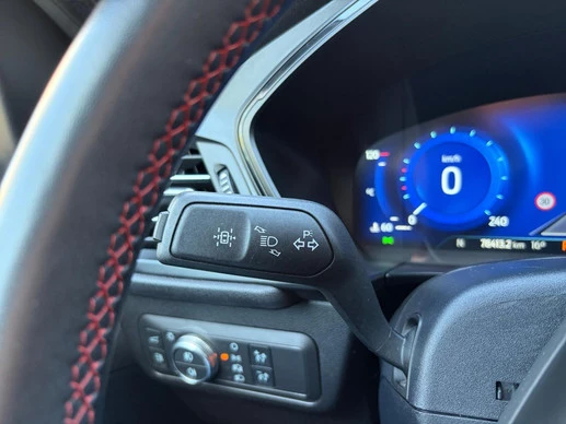 Ford Kuga - Afbeelding 24 van 30