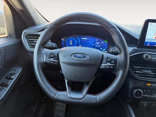 Ford Kuga - Afbeelding 27 van 30