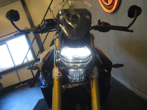 BMW F 900 R - Afbeelding 4 van 14