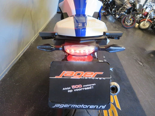 BMW F 900 R - Afbeelding 9 van 14