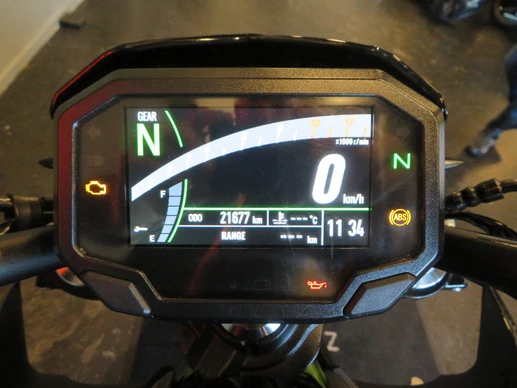 Kawasaki Z650 - Afbeelding 13 van 16