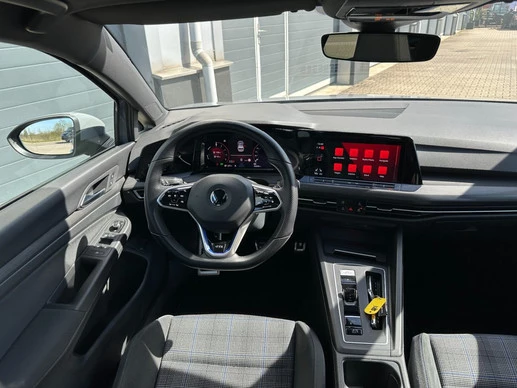 Volkswagen Golf - Afbeelding 11 van 24