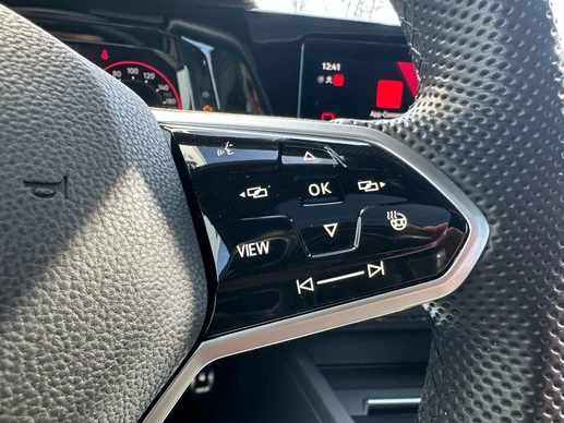 Volkswagen Golf - Afbeelding 18 van 24