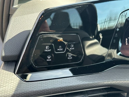 Volkswagen Golf - Afbeelding 20 van 24