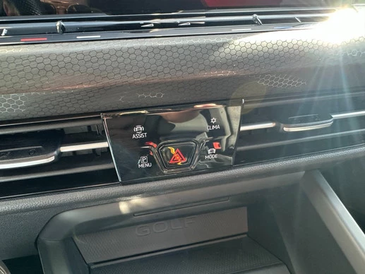 Volkswagen Golf - Afbeelding 21 van 24