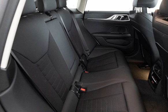 BMW i4 - Afbeelding 9 van 30
