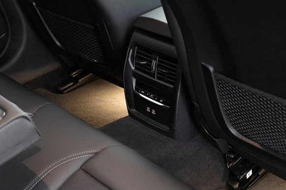 BMW i4 - Afbeelding 11 van 30