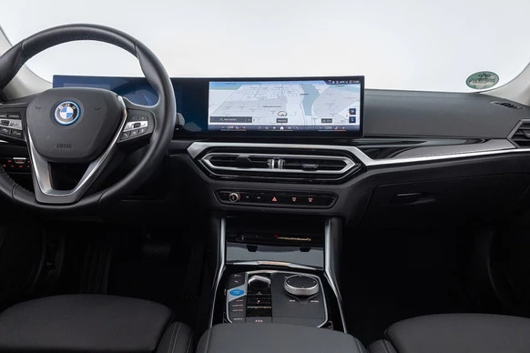 BMW i4 - Afbeelding 14 van 30