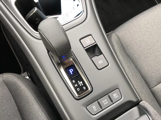 Lexus LBX - Afbeelding 13 van 23