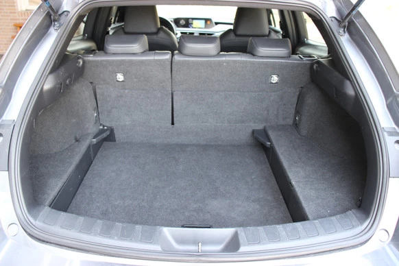 Lexus UX - Afbeelding 11 van 30