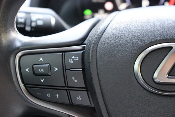 Lexus UX - Afbeelding 19 van 30
