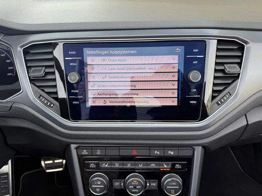 Volkswagen T-Roc - Afbeelding 18 van 30