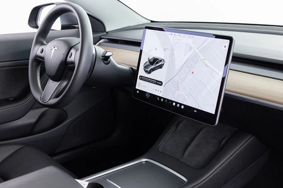 Tesla Model 3 - Afbeelding 3 van 30