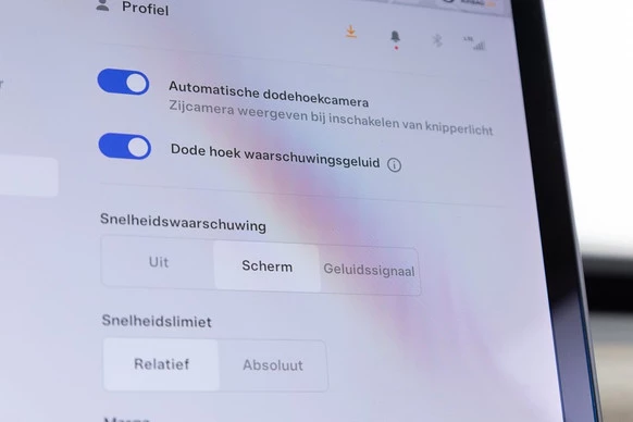 Tesla Model 3 - Afbeelding 22 van 30
