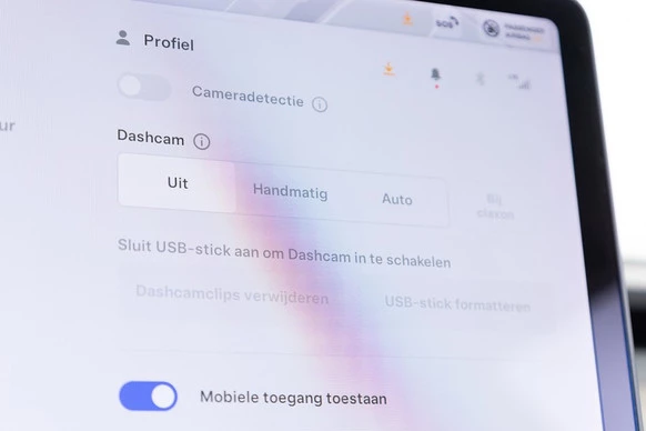 Tesla Model 3 - Afbeelding 27 van 30