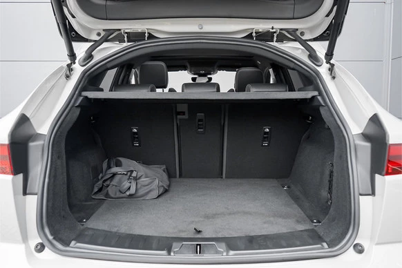 Jaguar E-PACE - Afbeelding 6 van 30