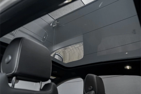 Jaguar E-PACE - Afbeelding 18 van 30