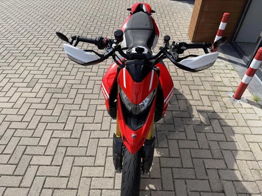Ducati Hypermotard - Afbeelding 17 van 20