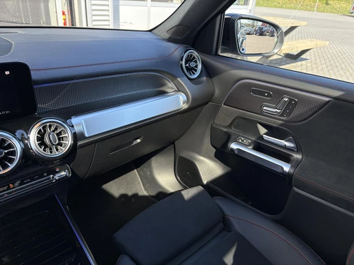 Mercedes-Benz EQB - Afbeelding 19 van 30