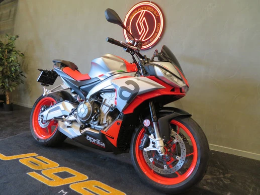 Aprilia Tuono 660 - Afbeelding 2 van 15