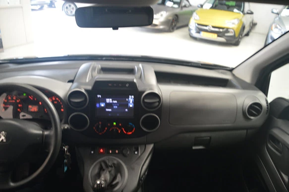 Peugeot Partner - Afbeelding 12 van 24