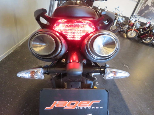 Aprilia Shiver - Afbeelding 10 van 16