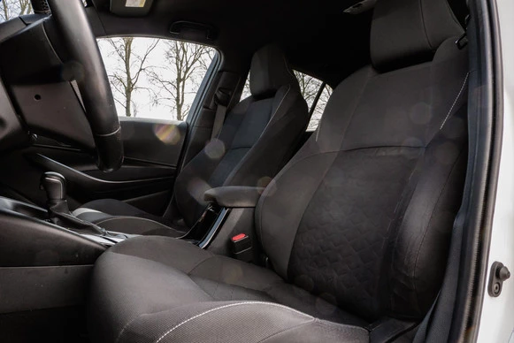 Toyota Corolla - Afbeelding 27 van 30