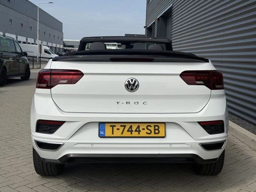 Volkswagen T-Roc - Afbeelding 23 van 30