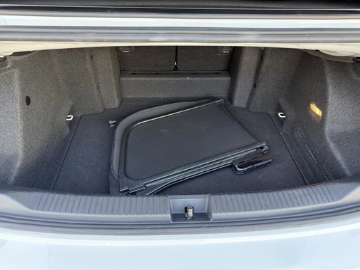 Volkswagen T-Roc - Afbeelding 29 van 30