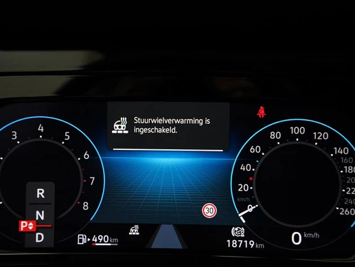 Volkswagen Golf - Afbeelding 23 van 30