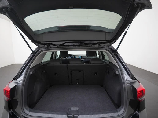 Volkswagen Golf - Afbeelding 27 van 30