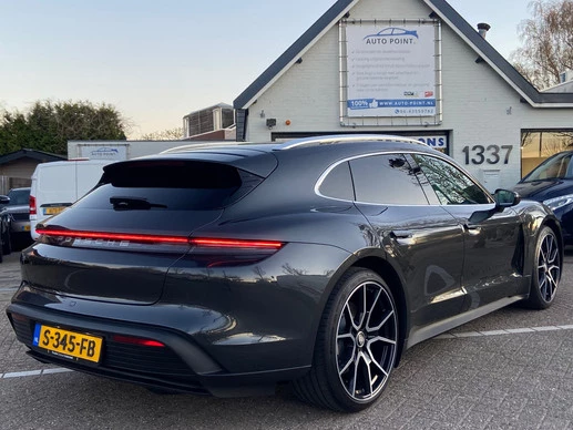 Porsche Taycan - Afbeelding 5 van 25