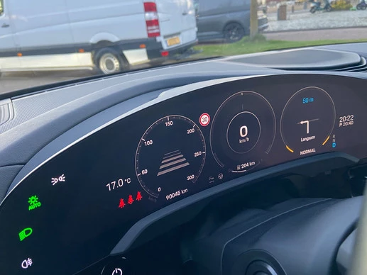 Porsche Taycan - Afbeelding 13 van 25