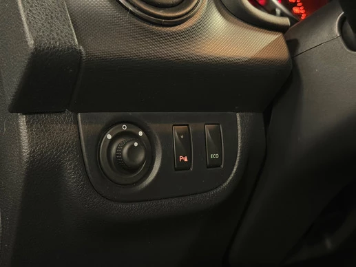 Dacia Sandero - Afbeelding 8 van 30