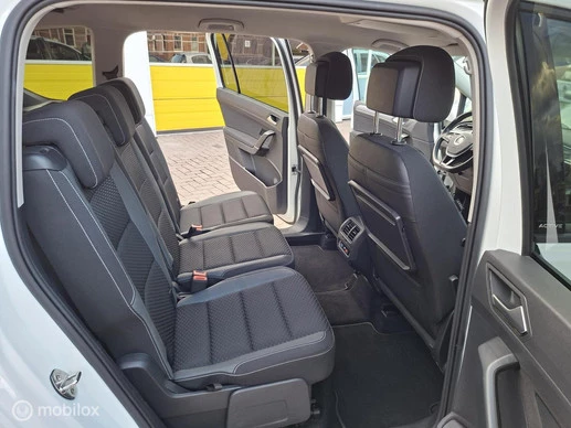 Volkswagen Touran - Afbeelding 15 van 25