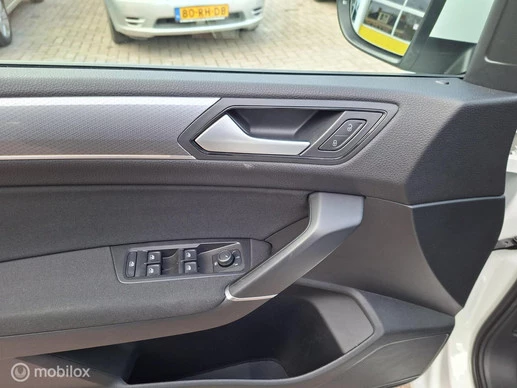Volkswagen Touran - Afbeelding 16 van 25