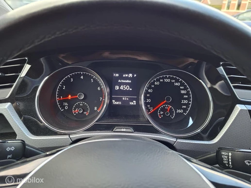 Volkswagen Touran - Afbeelding 17 van 25