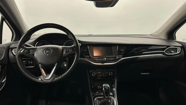 Opel Astra - Afbeelding 2 van 30