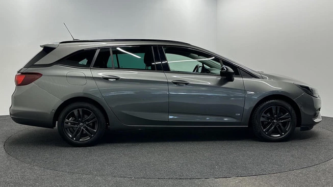 Opel Astra - Afbeelding 9 van 30