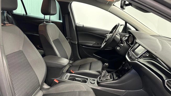 Opel Astra - Afbeelding 12 van 30