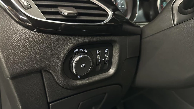 Opel Astra - Afbeelding 19 van 30