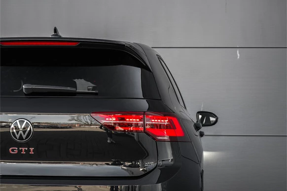 Volkswagen Golf - Afbeelding 16 van 30