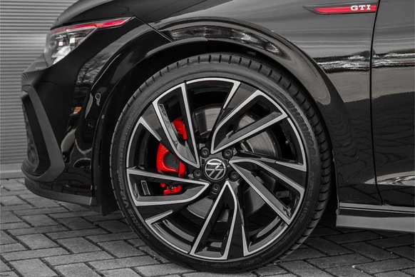 Volkswagen Golf - Afbeelding 18 van 30