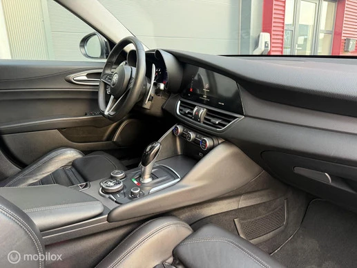 Alfa Romeo Giulia - Afbeelding 7 van 21