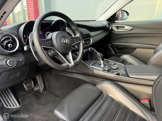 Alfa Romeo Giulia - Afbeelding 11 van 21