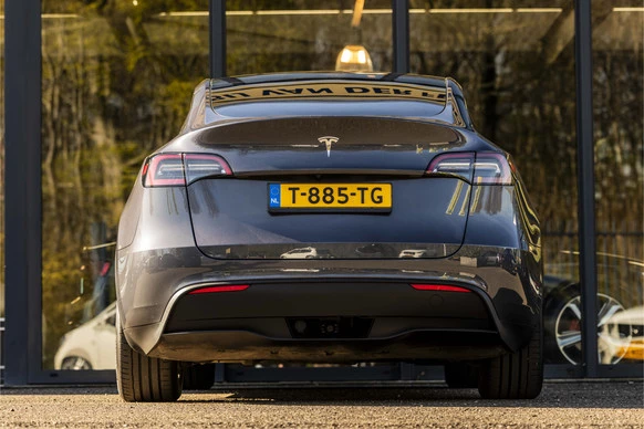 Tesla Model Y - Afbeelding 6 van 30